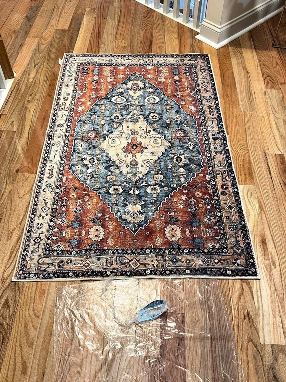 Vintage-Style Geometric Rug in Red & Blue NWT